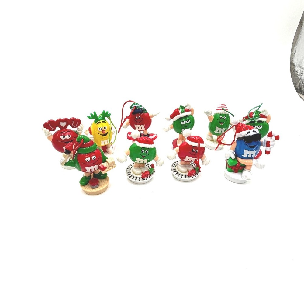M&M Christmas Ornaments Lot Set Holiday Themed M&M Candy Collectible‎ Figurines